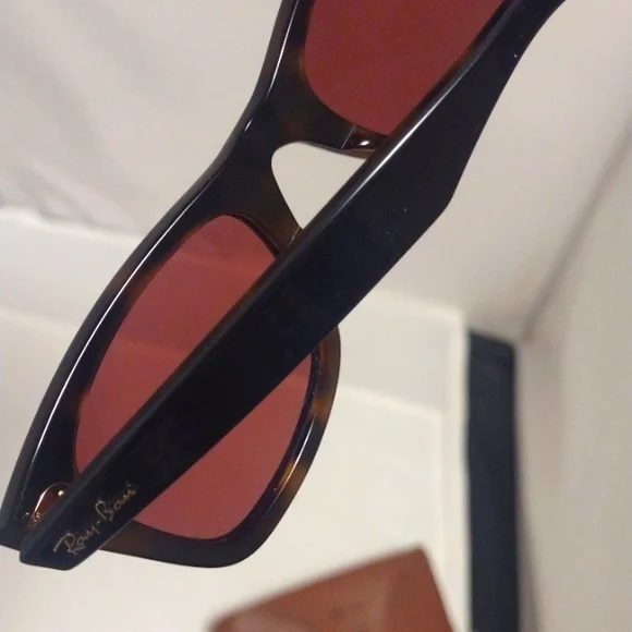 Ray Ban Wayfarer Polarized "Collection"